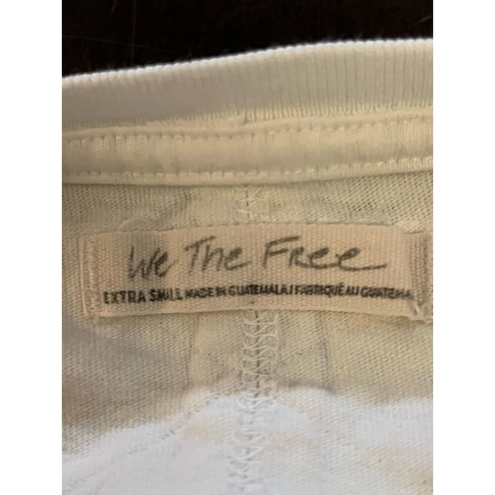 We The Free Shirt Womens XS White Scoop Neck Long Sleeve Pocket Raw Hem Top - Picture 6 of 8